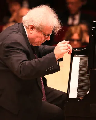 Emanuel Ax